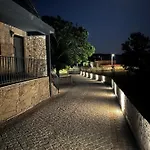 בית חווה Casa Dos Bernardos טרנקוזו