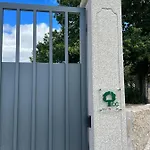 בית חווה Casa Dos Bernardos *