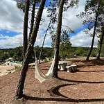 בית חווה Casa Dos Bernardos טרנקוזו