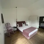 Casa Dos Bernardos * טרנקוזו