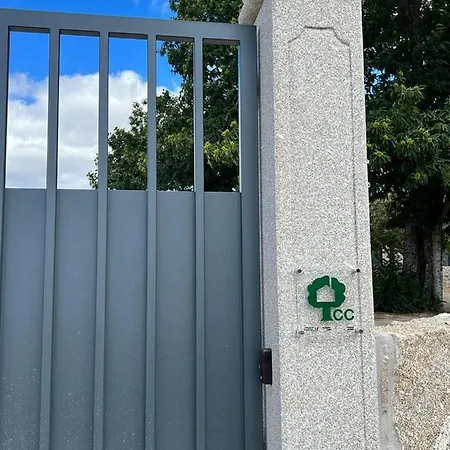 Gospodarstwo agroturystyczne Casa Dos Bernardos *
